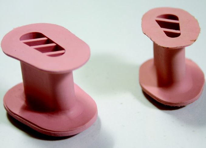RUBBER TOE SPACER